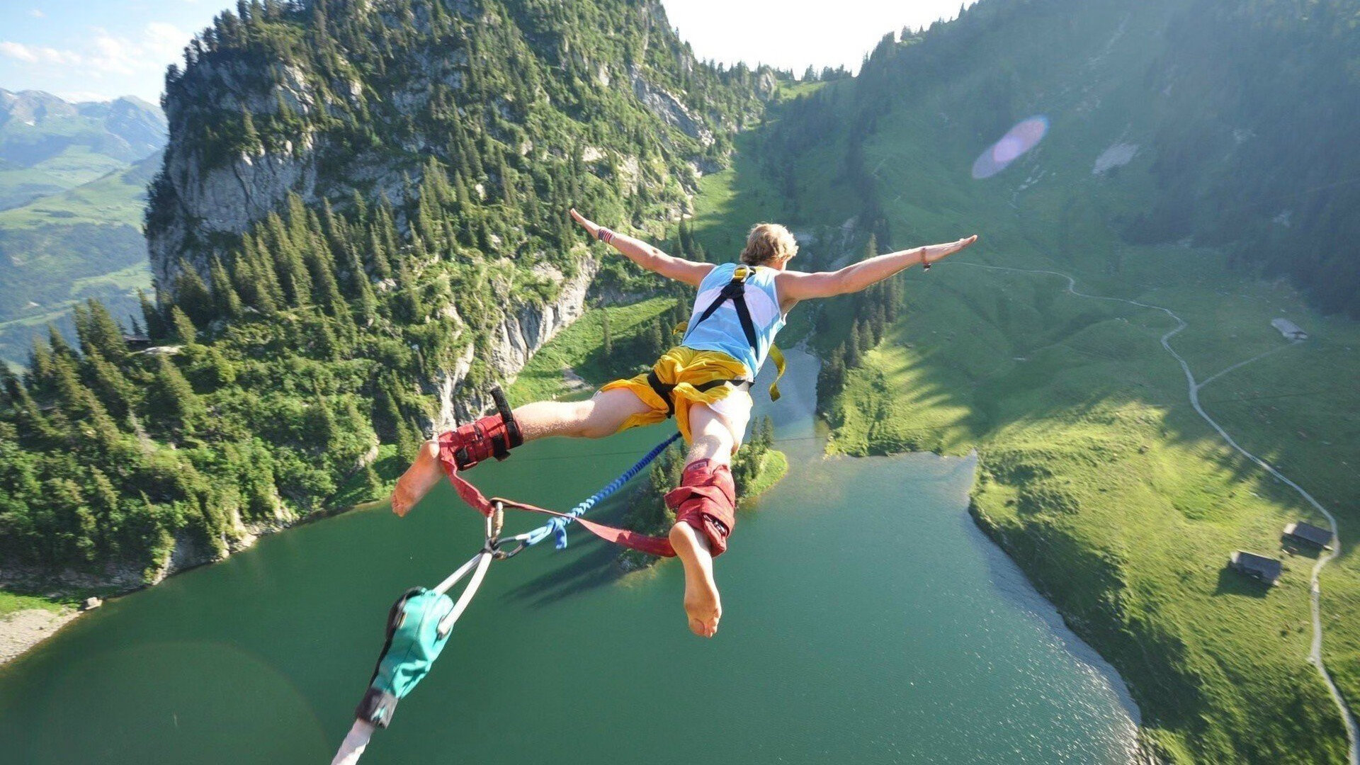 世界滑板街式赛职业选手训练视频公开课上线，滑板街式比赛如何计分